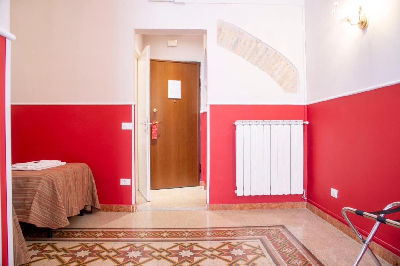 Domus Napoleone Roma Exterior foto