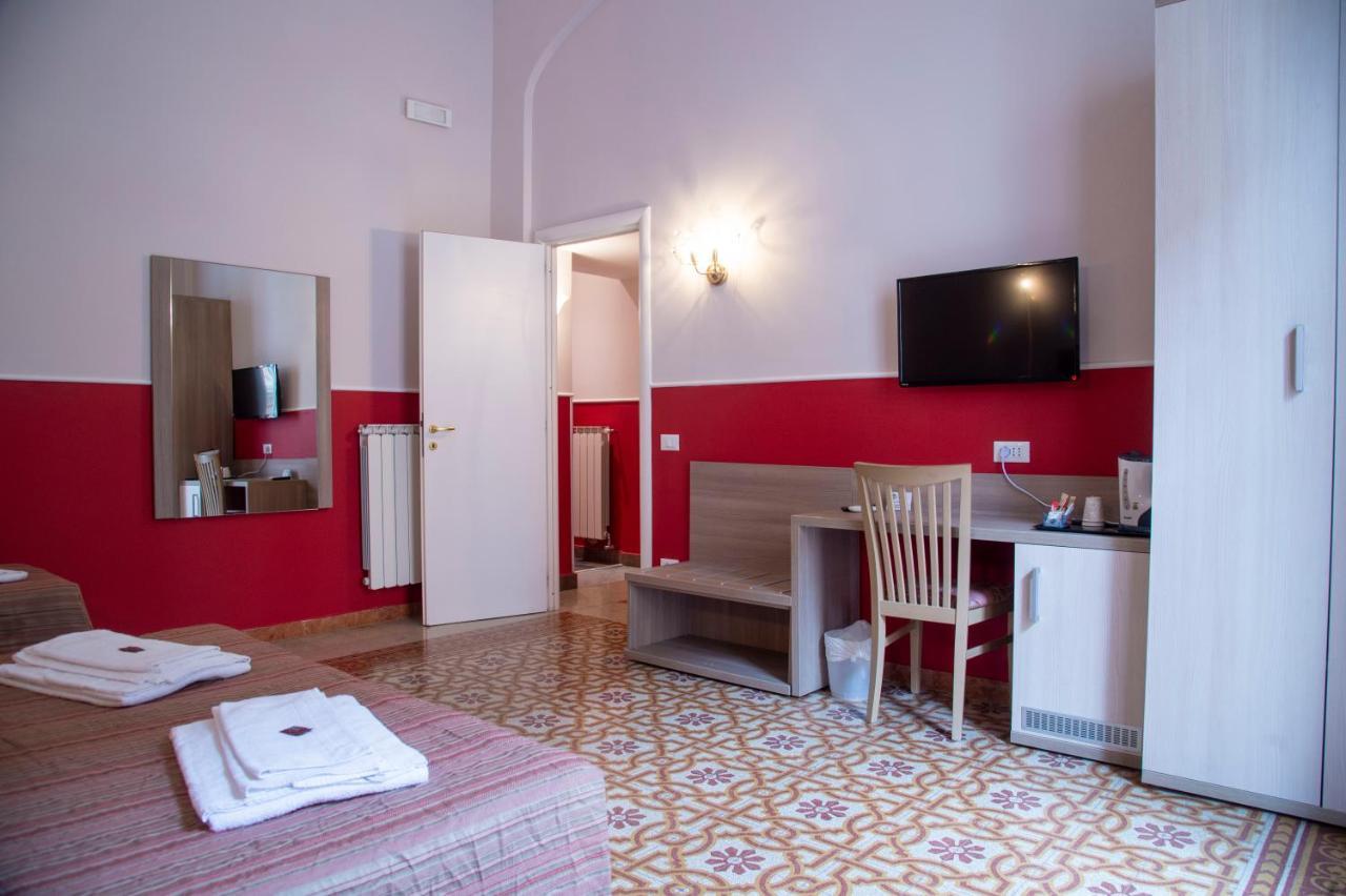 Domus Napoleone Roma Exterior foto